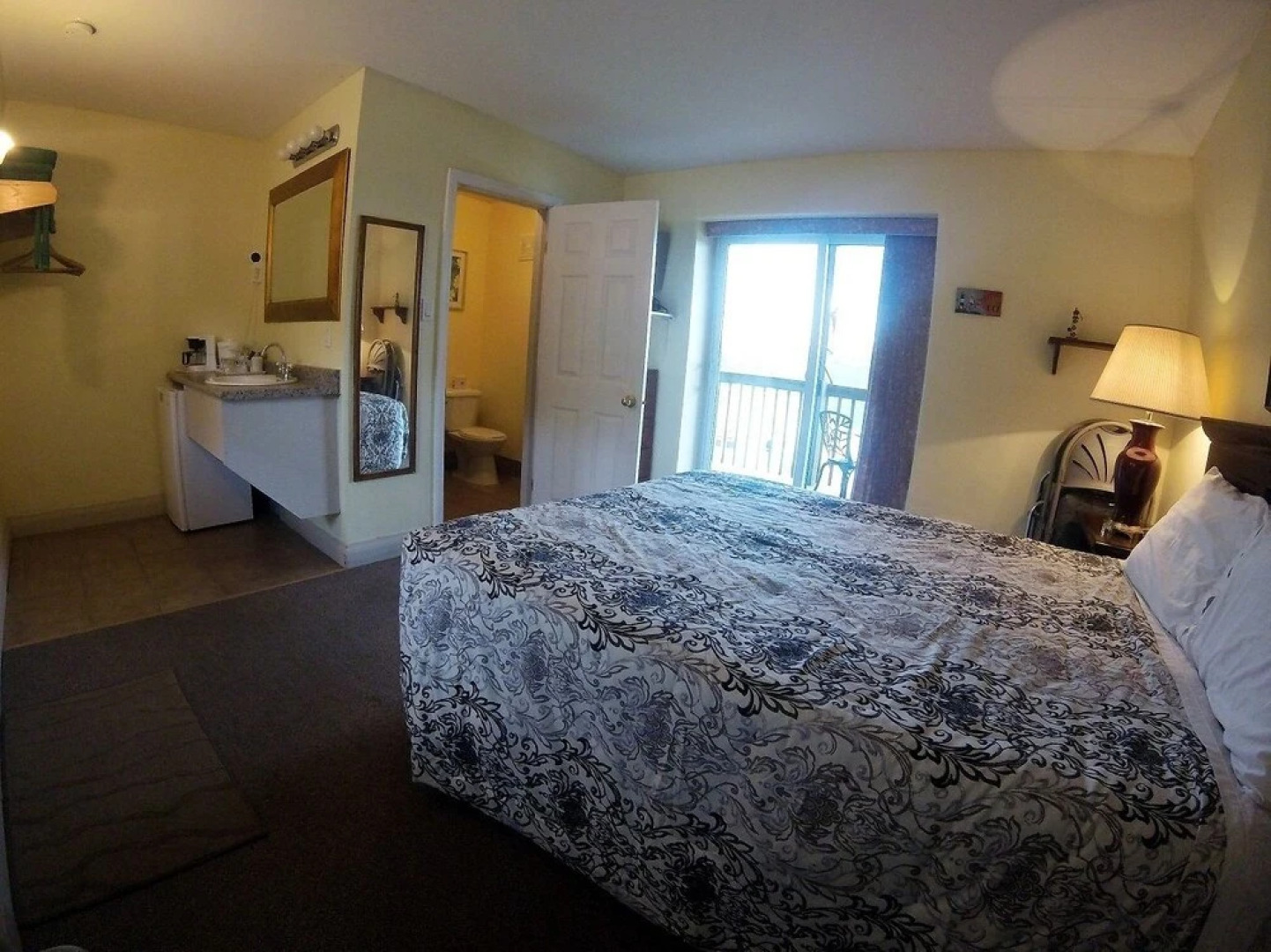 Waterview On The Bay