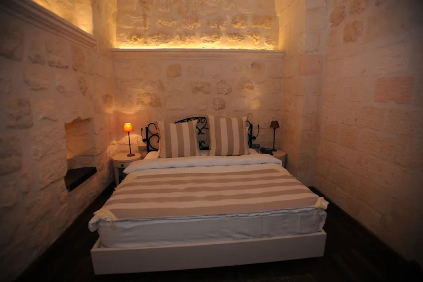 Shmayaa Hotel - Special Class