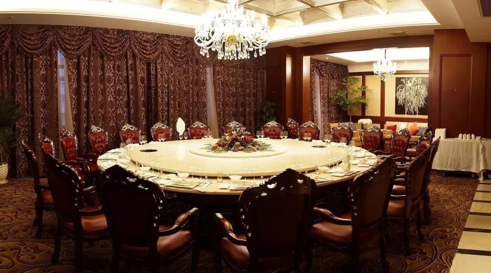 Hong Shan International Hotel