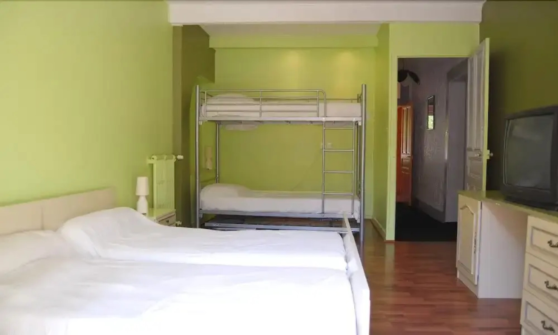 Gite Theolyne Joly Saint Sauveur