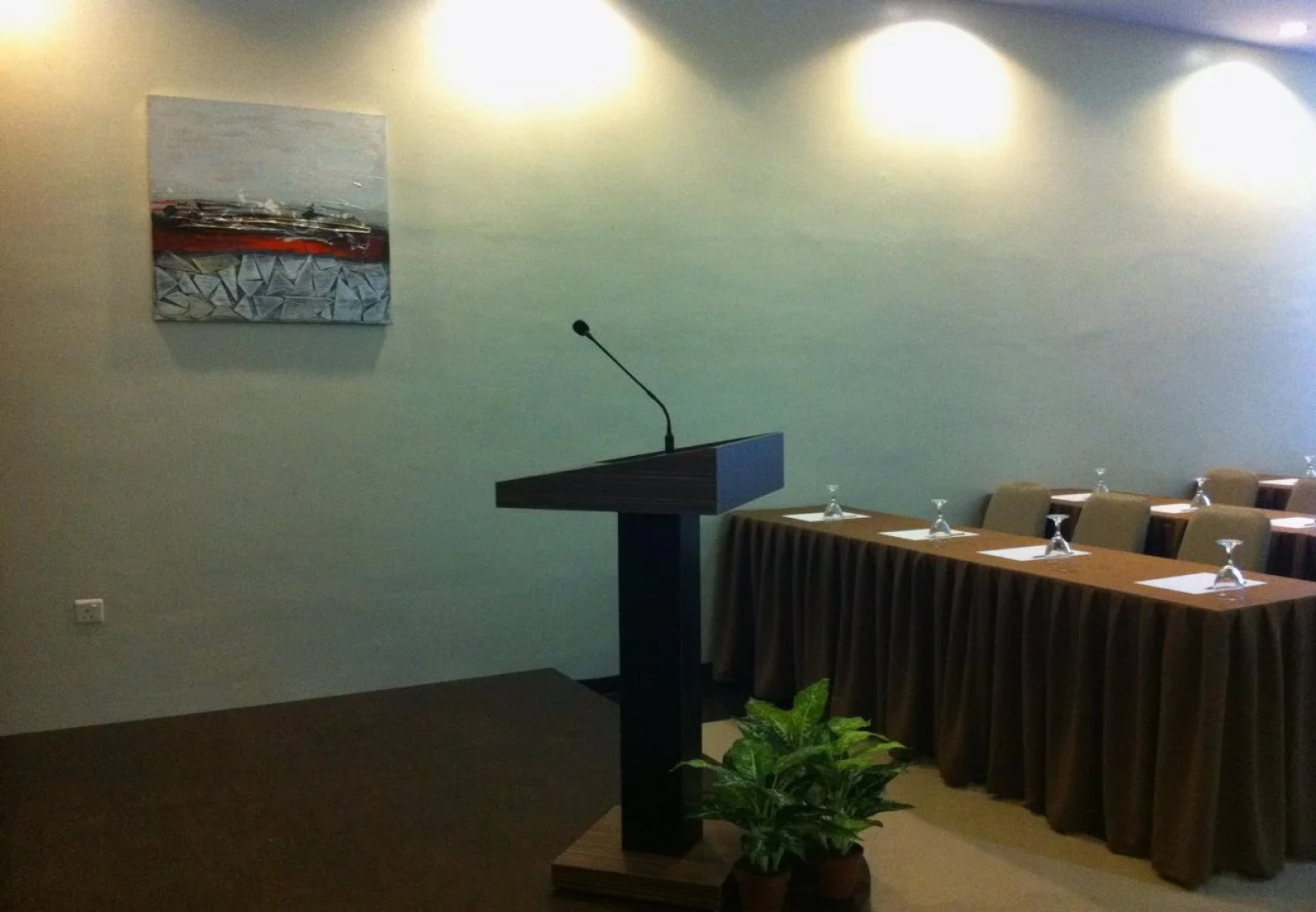 NIDA Rooms Nagoya Seraya Mas