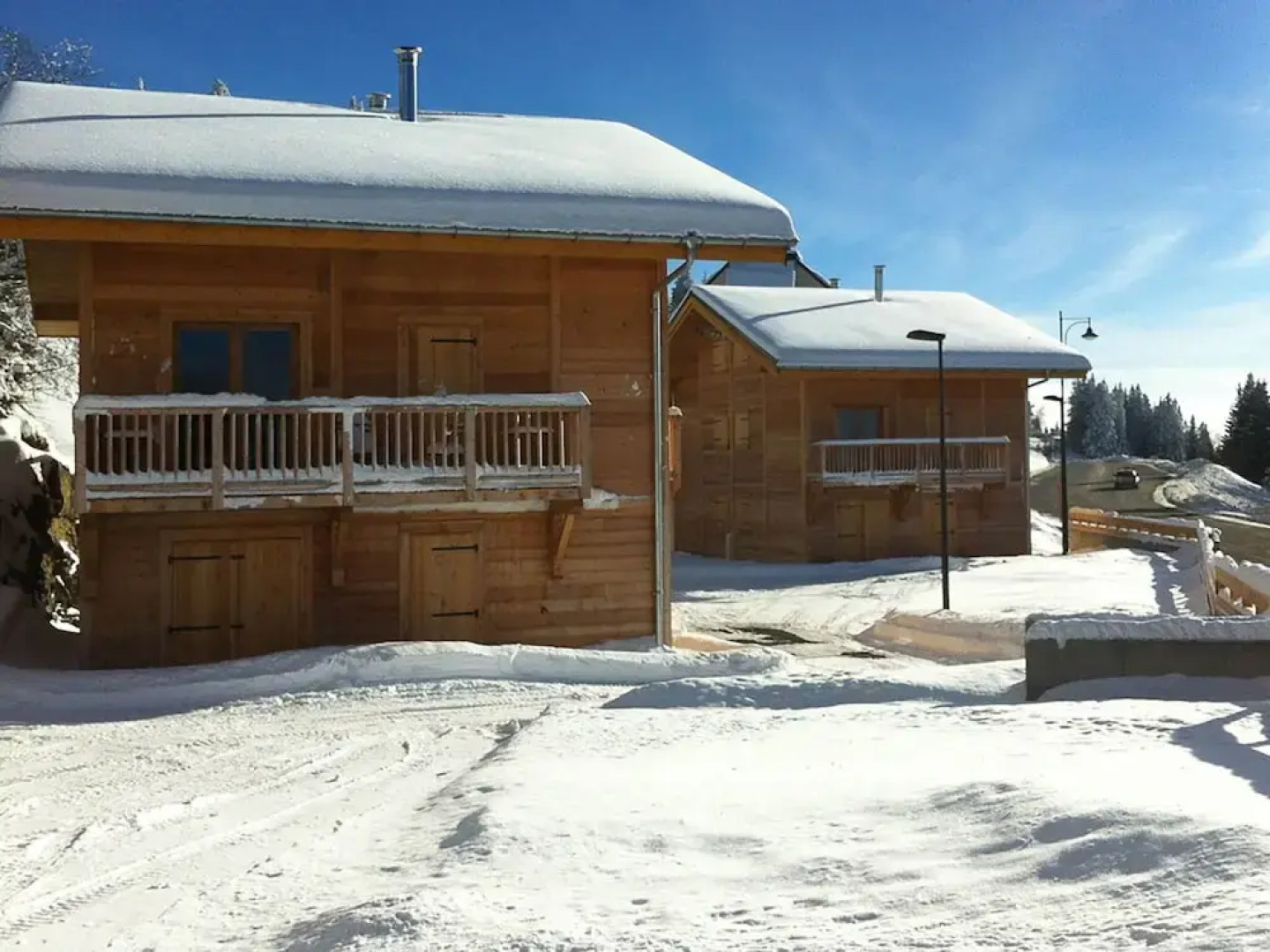 Splendid Chalet in Chamrousse With TV