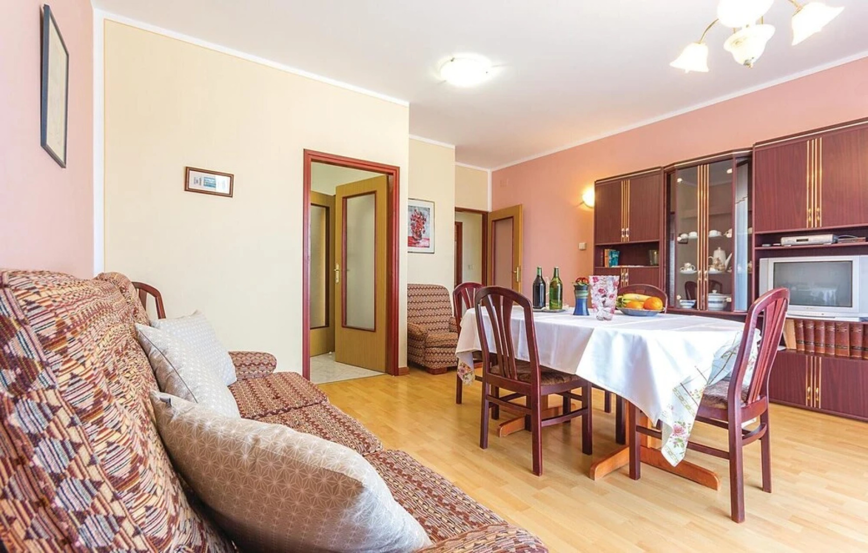 Beautiful Home in Volme With Wifi and 2 Bedrooms