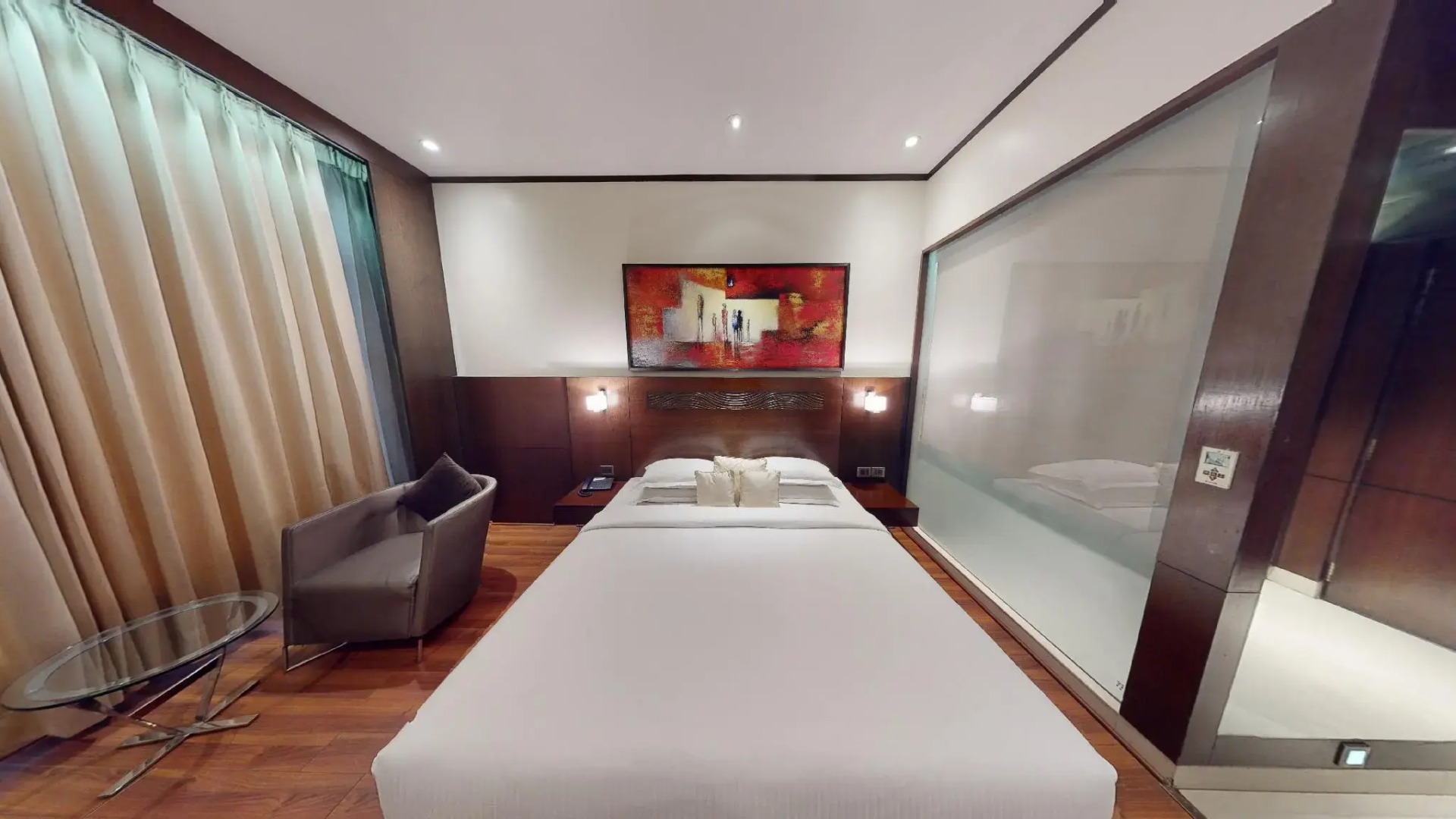 Monotel Luxury Business Hotel