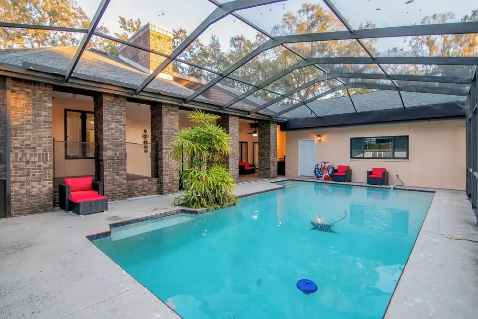 2 Mi to Busch Gardens: Retreat in Scenic Community