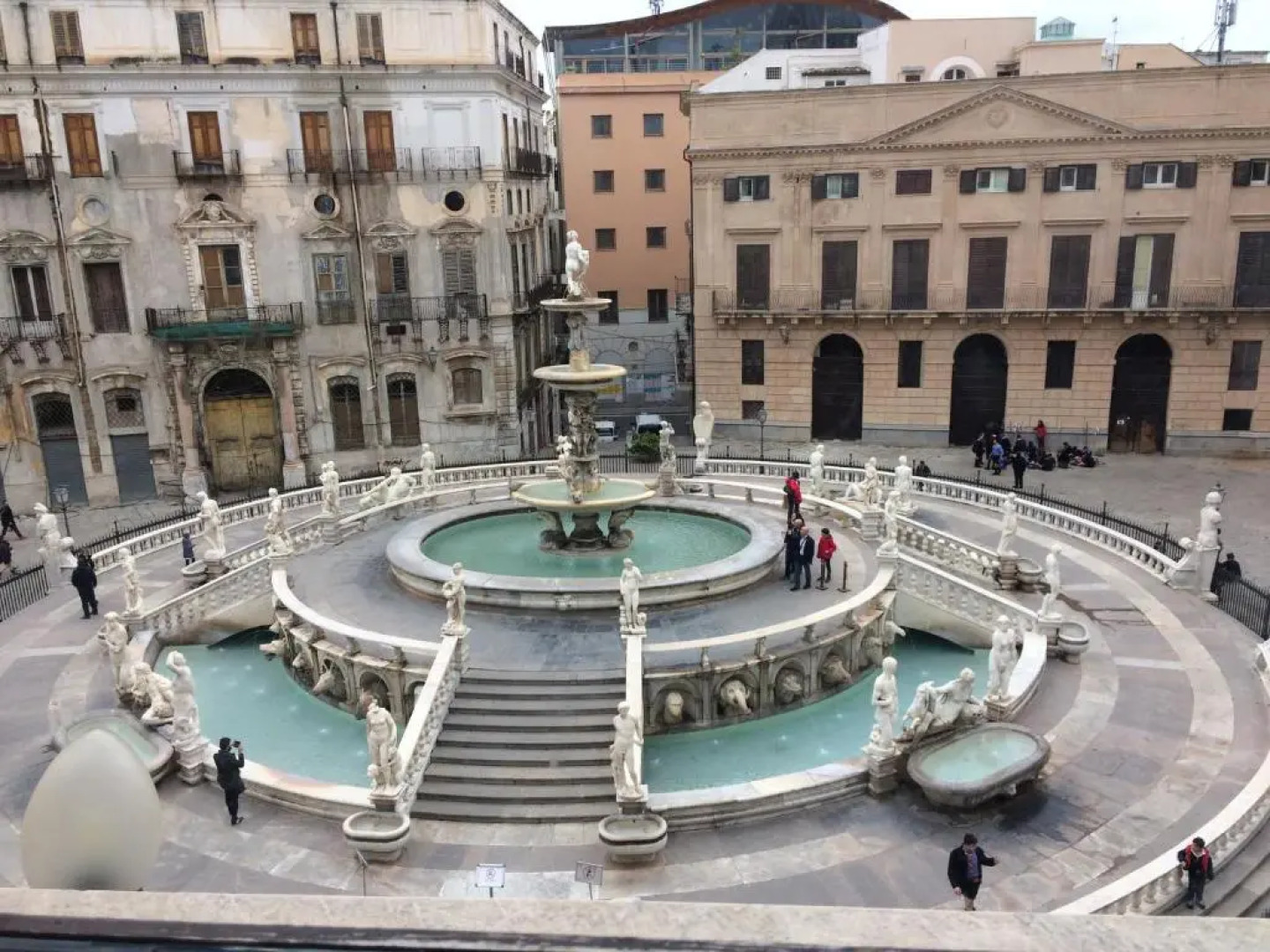 Teatro Apartments Giardino Inglese