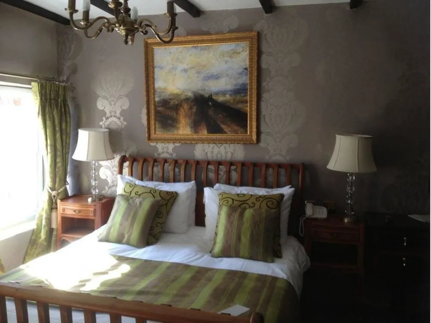 Cock Hotel Stony Stratford by Greene King Inns