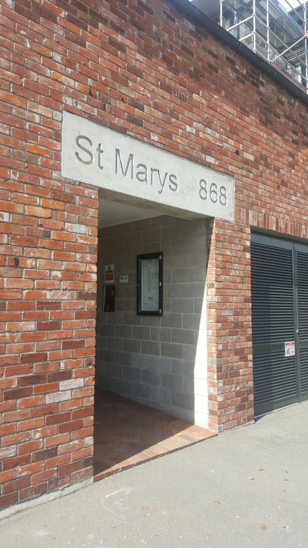 Snug In the City Apartment