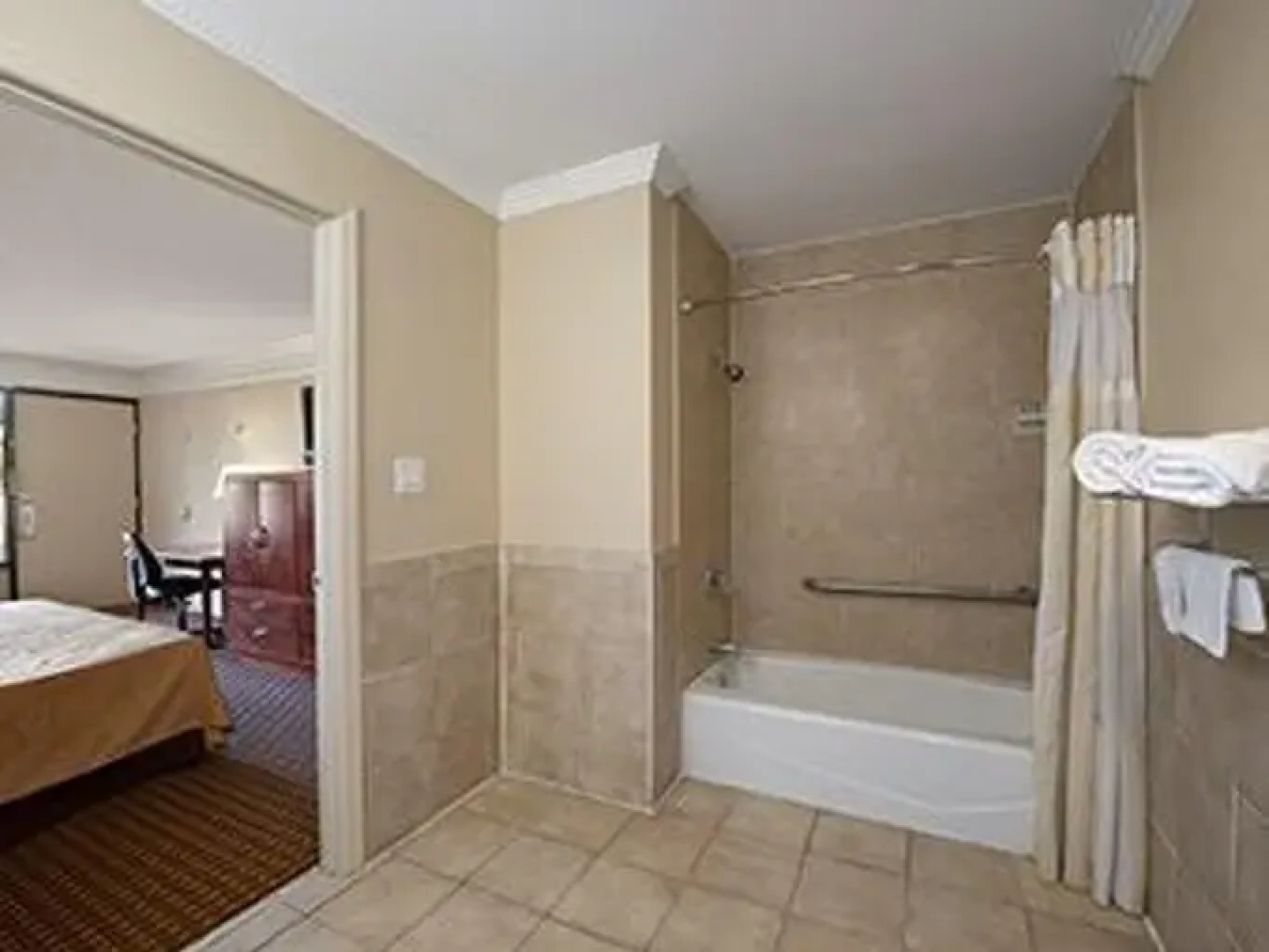 Knights Inn Hinesville