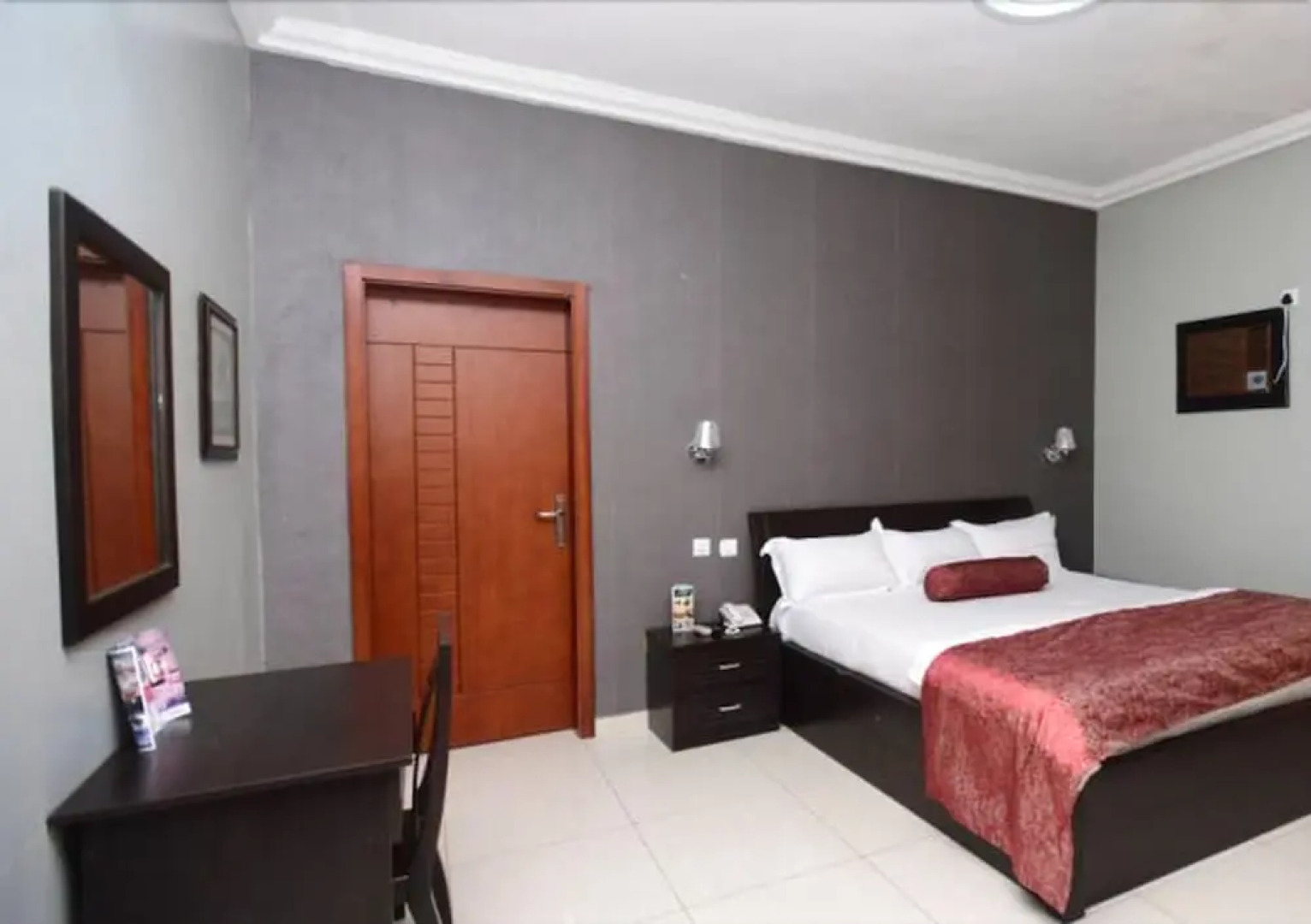 Prenox Hotel and Suites