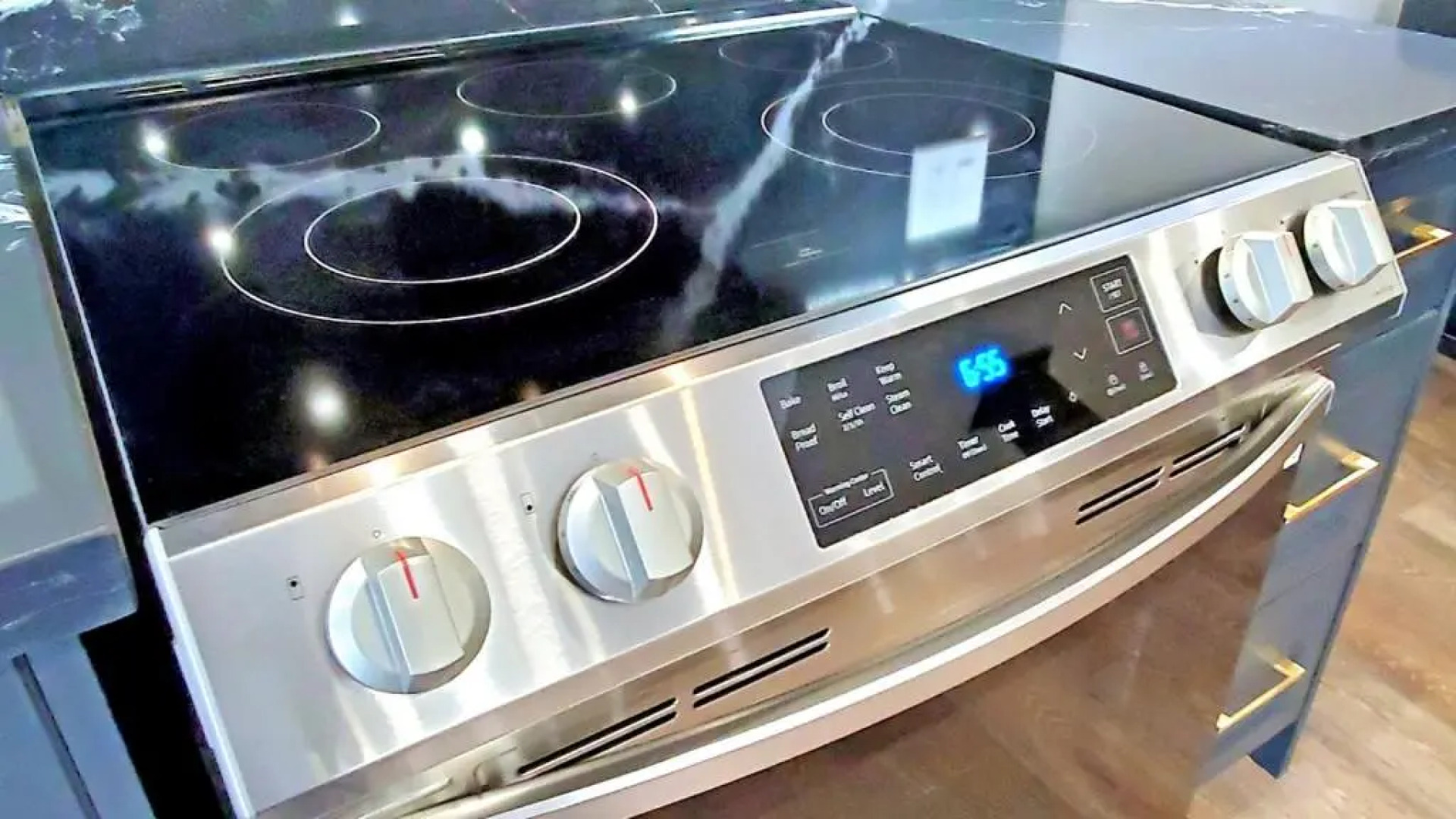 Family Modern walkout basement w/ Sauna + Indoor Fireplace