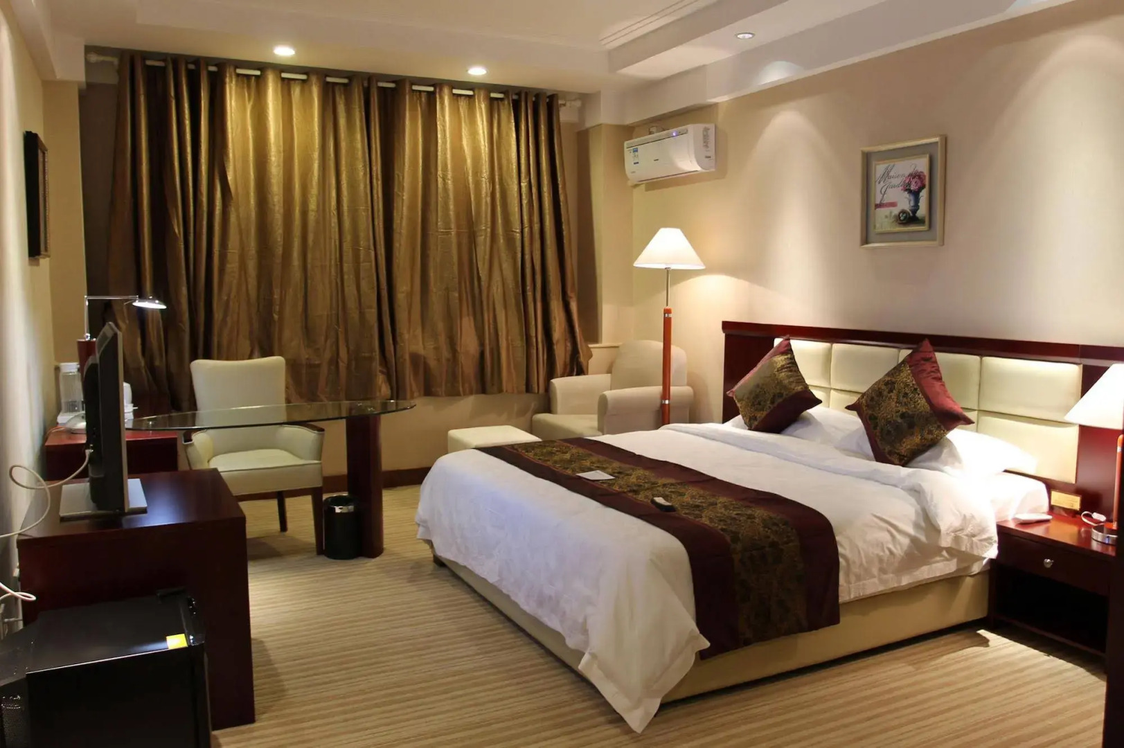 Sogecoa Golden Peacock Hotel