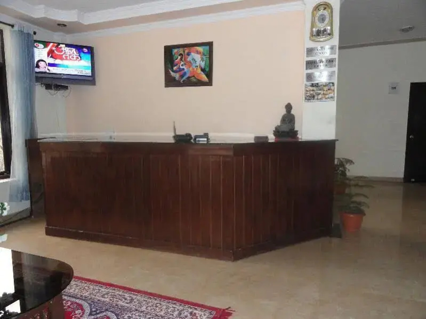 Apple Crescent Resorts