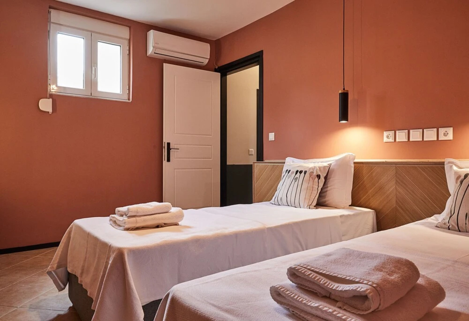 Flyin'High Luxury Suite