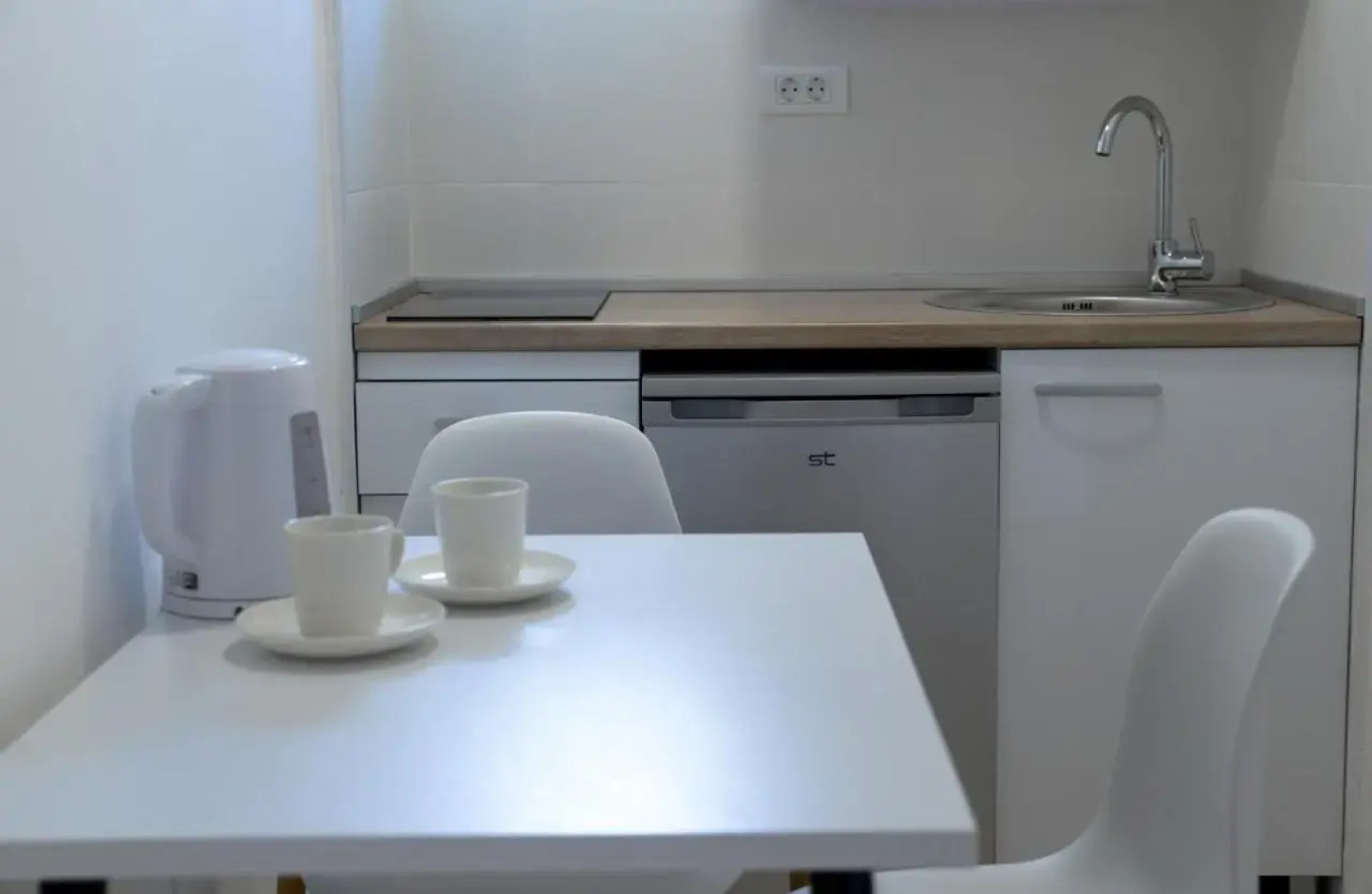 Guest House Sandra Lagadin