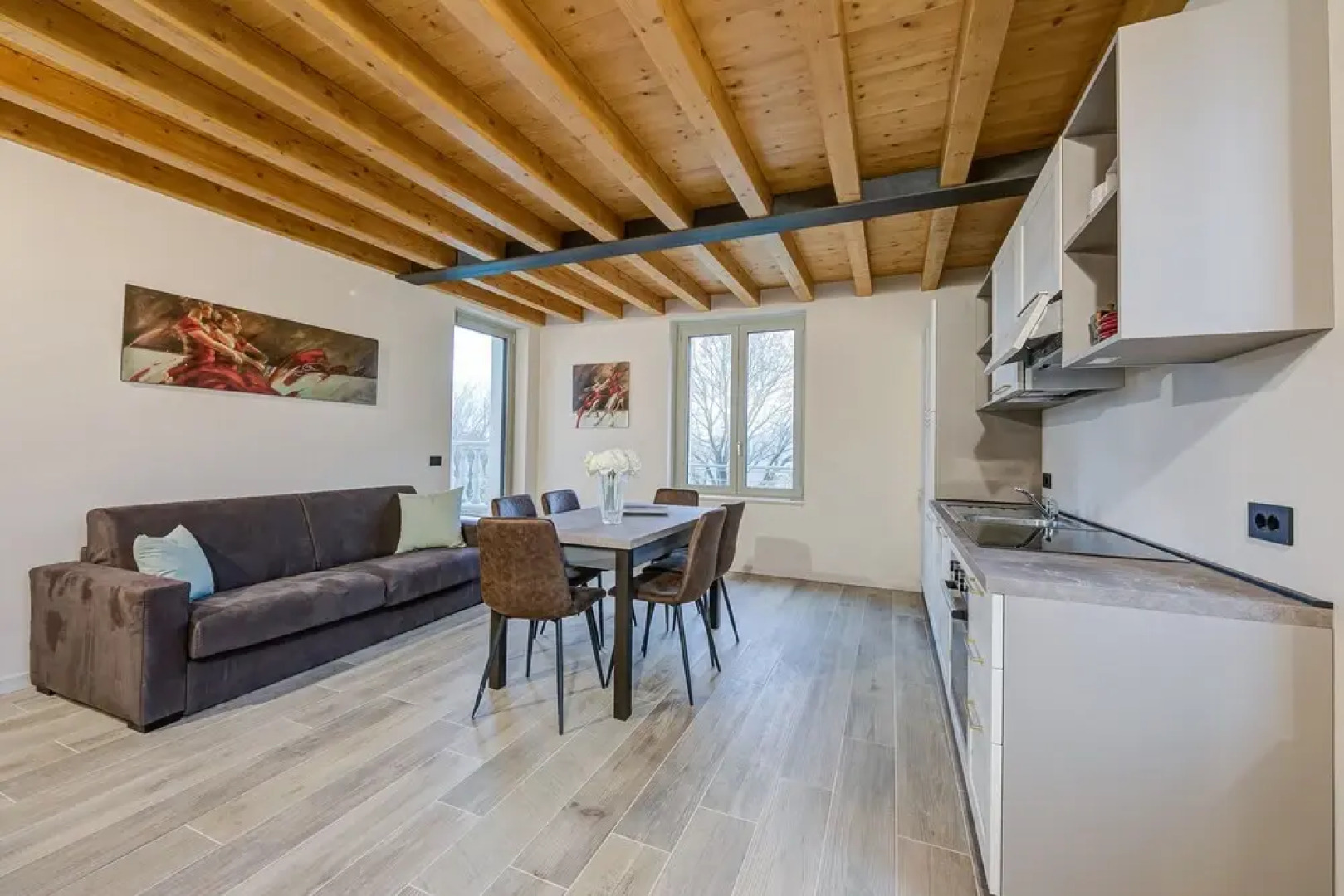 Ricomilla Family - Terrace & Parking