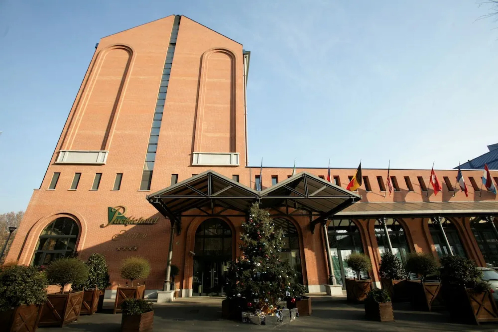 Pacific Hotel Fortino