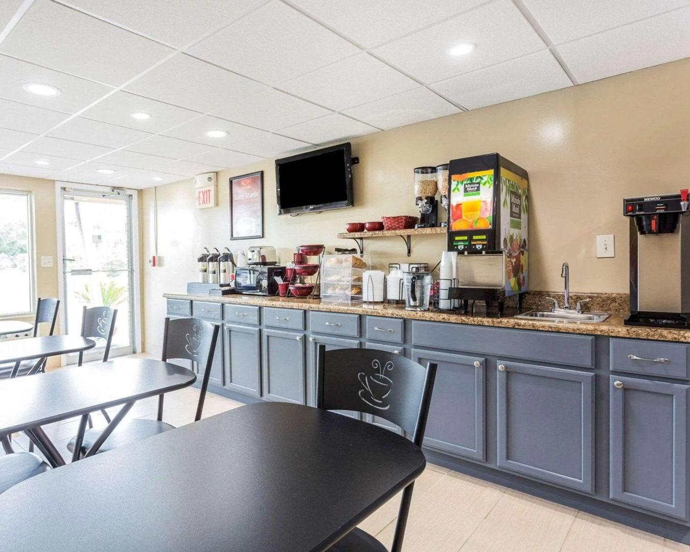 Econo Lodge Coliseum