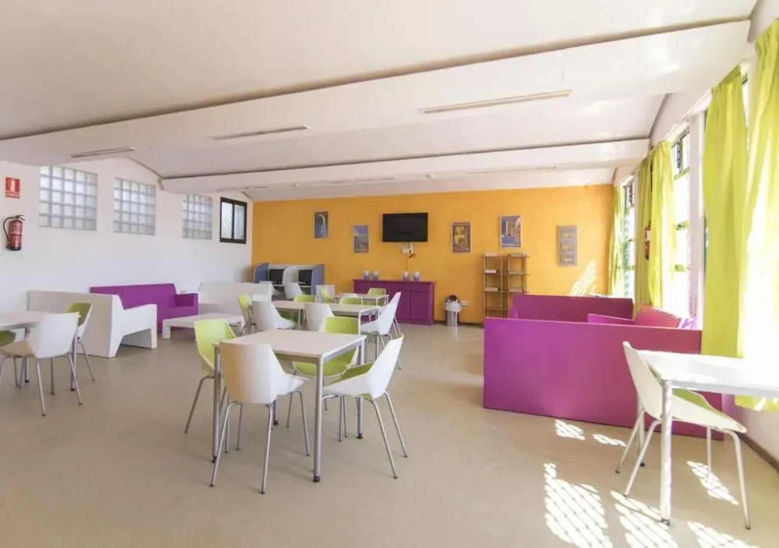 Albergue Inturjoven Punta Umbria - Hostel