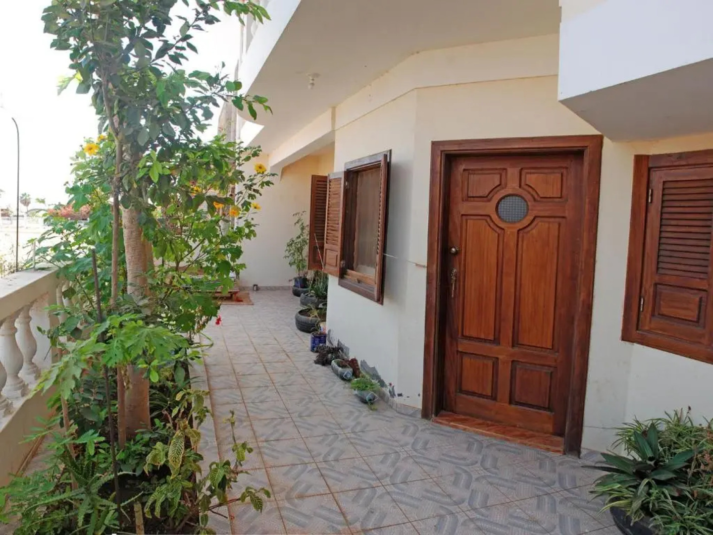 Self-catering Apartment w/ Terrace