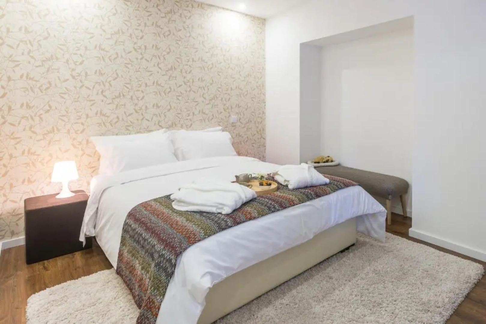 Tea 4 Nine Guest House and Bistro