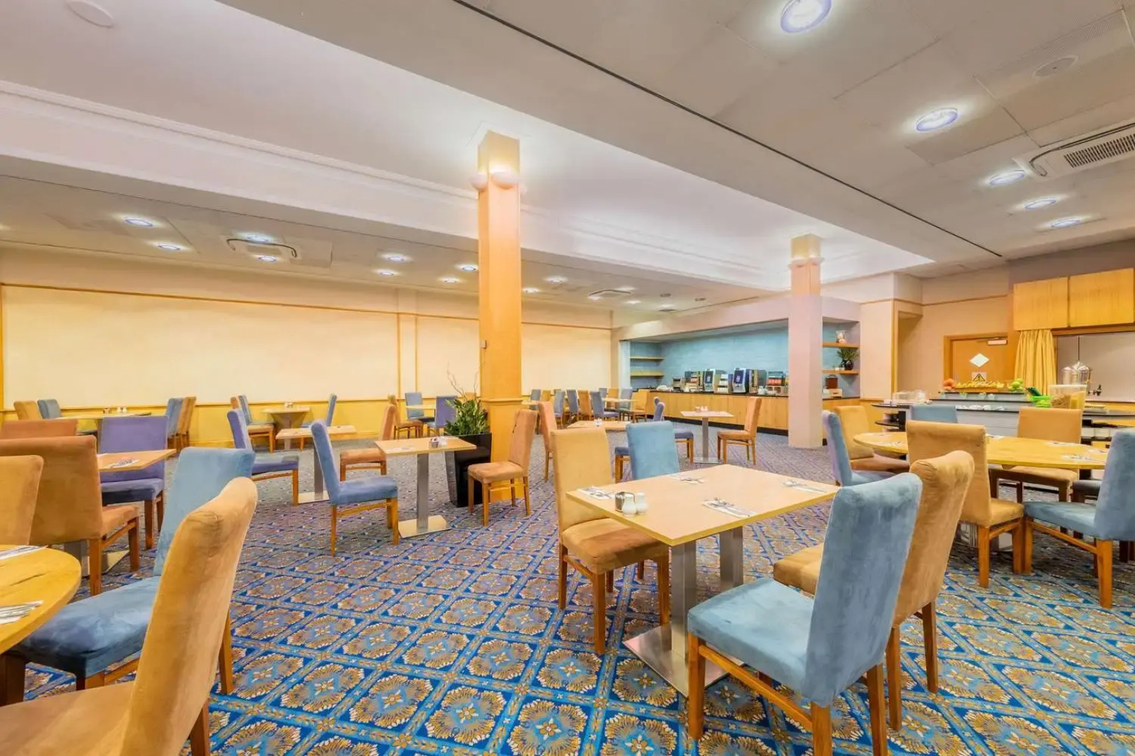 Cedar Court Bradford