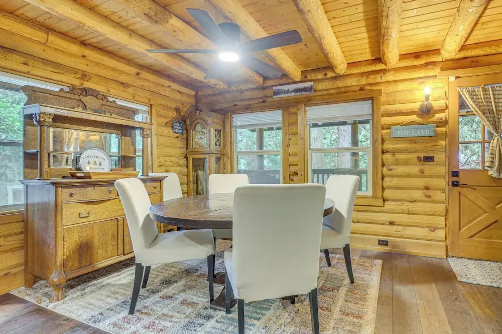 Cabin ~ 1 Mi to Lake Gregory & Hiking!