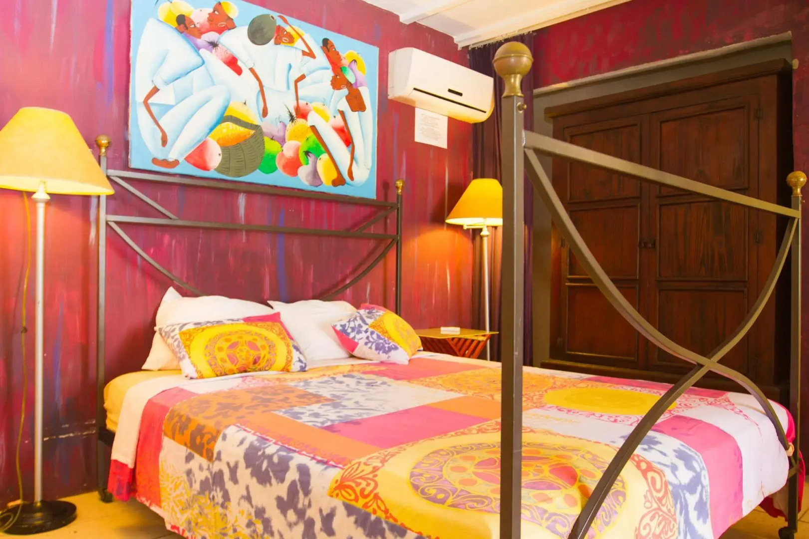 Beach House Aruba Apartments