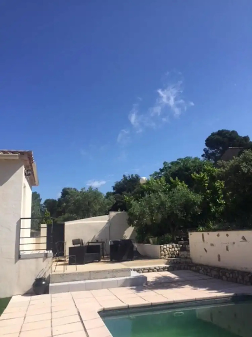 Apartment With one Bedroom in Connaux, With Pool Access, Enclosed Gard