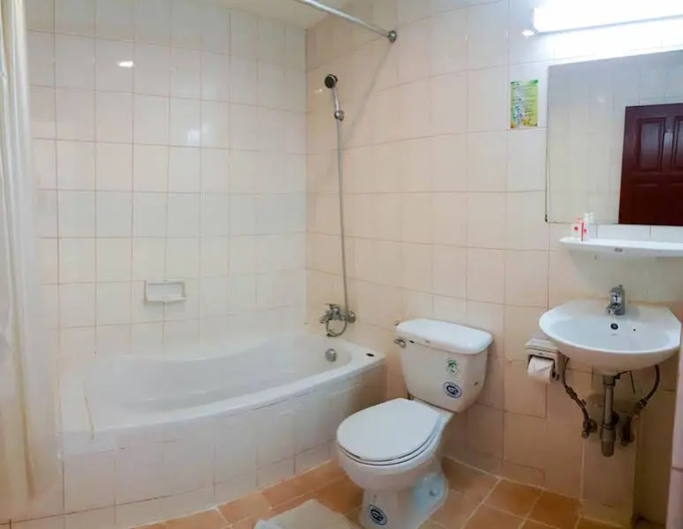 Eastiny Bella Vista Hotel & Residence