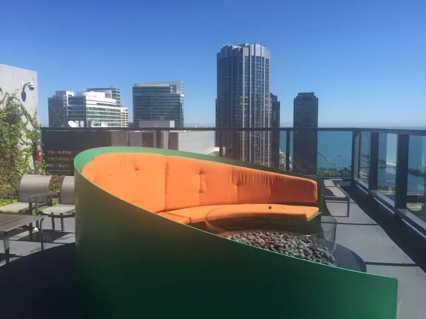 Corporate Suites in the Heart of Magnificent Mile