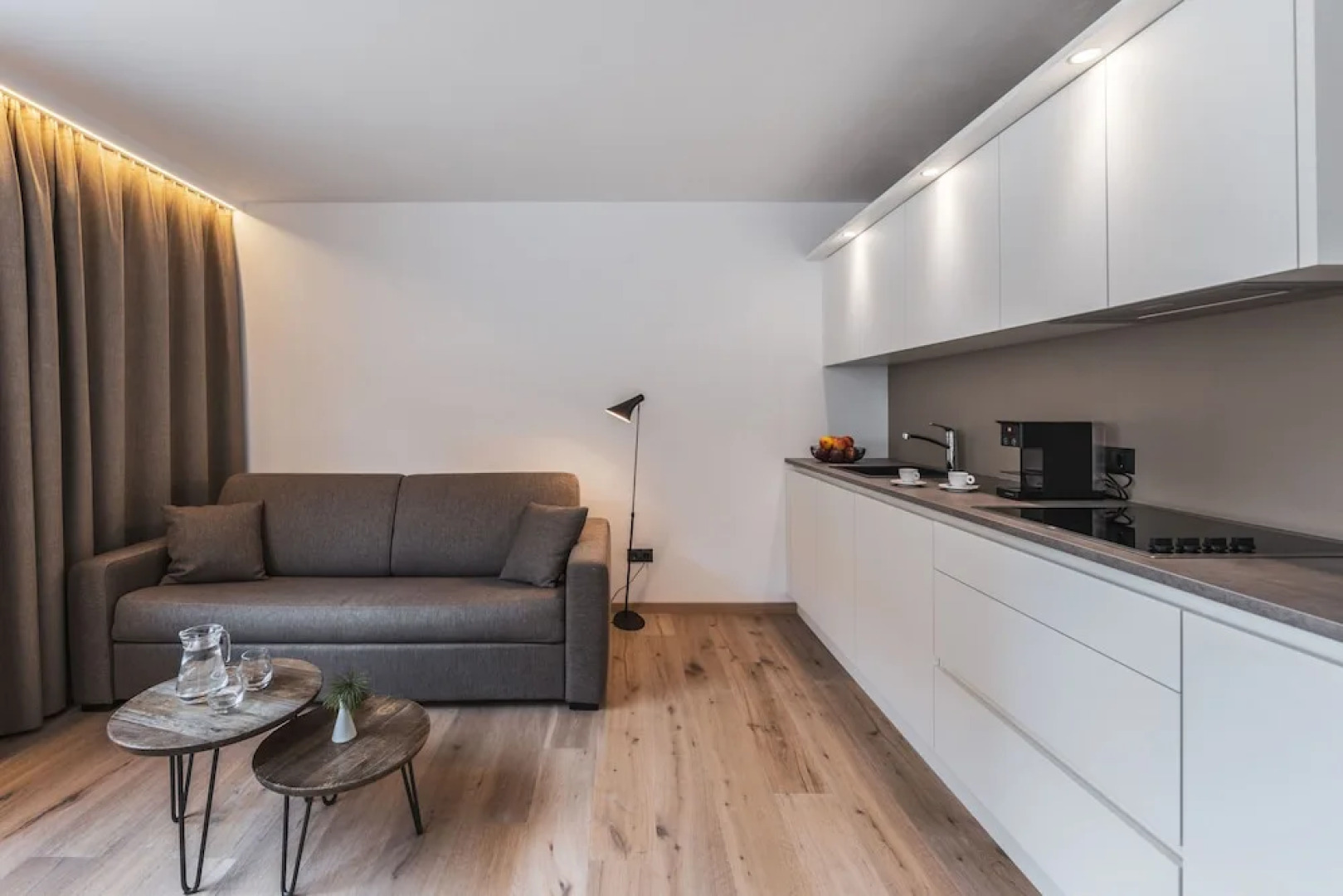 Maraias Luxury Suites & Apartments