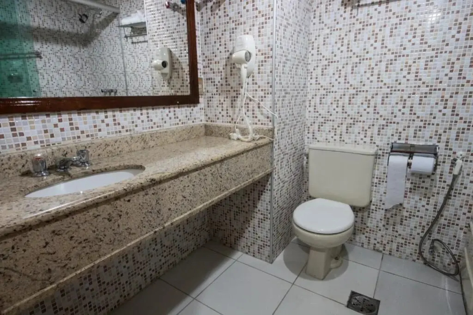 Taj Mahal Continental Hotel