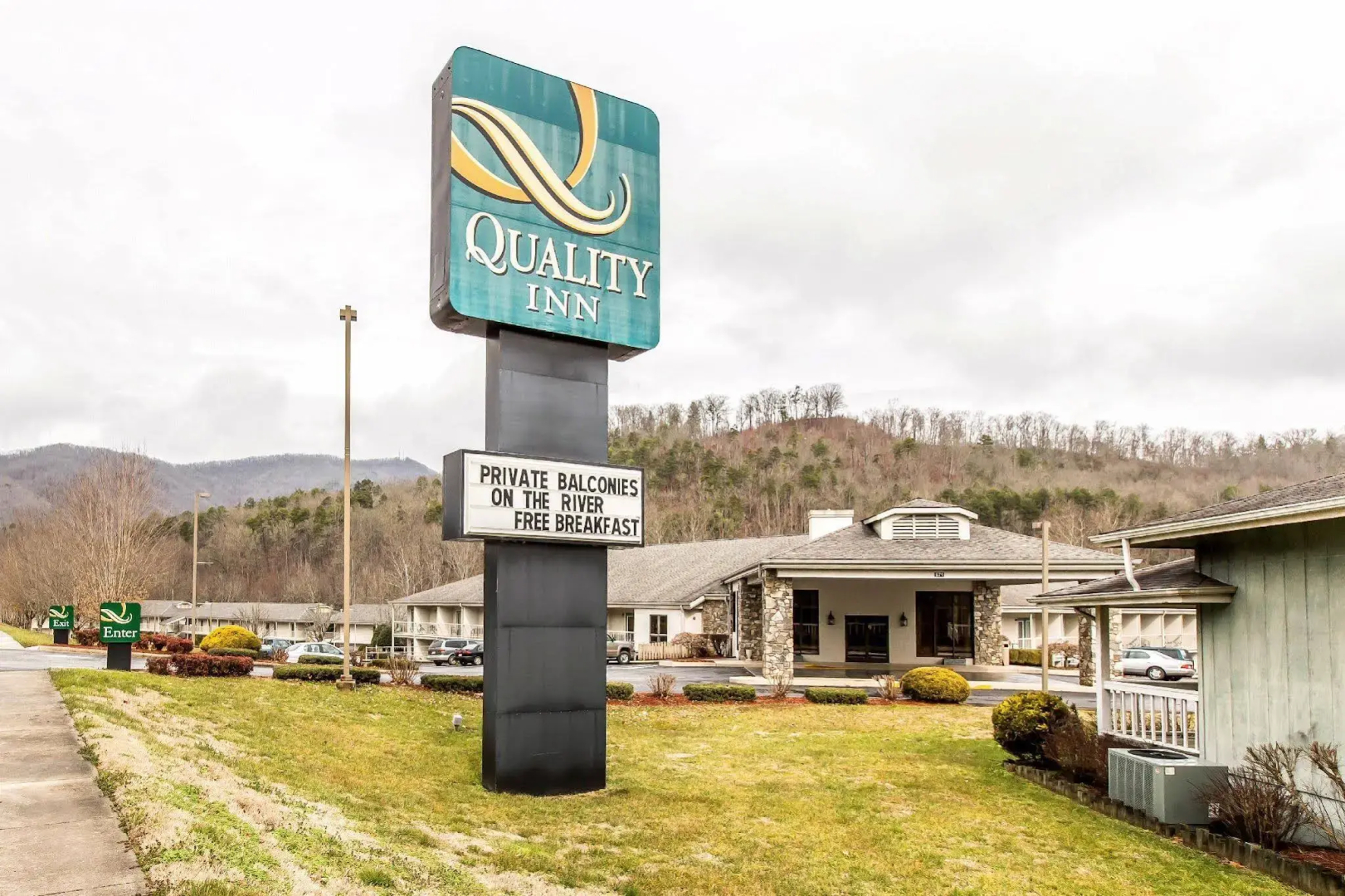 Quality Inn Cherokee Riverside
