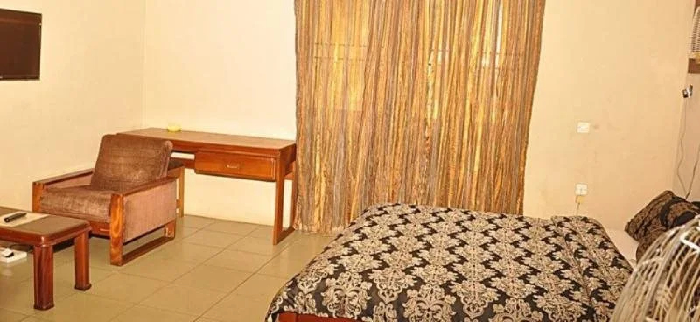 Golden King Apartment Hotel