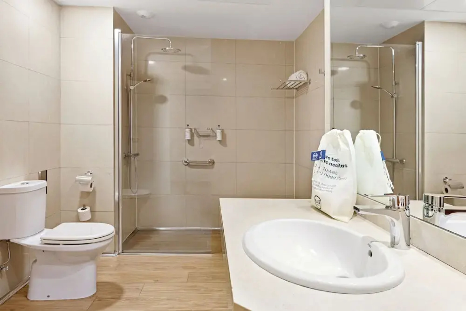 B&B Hotel Logroño Las Cañas