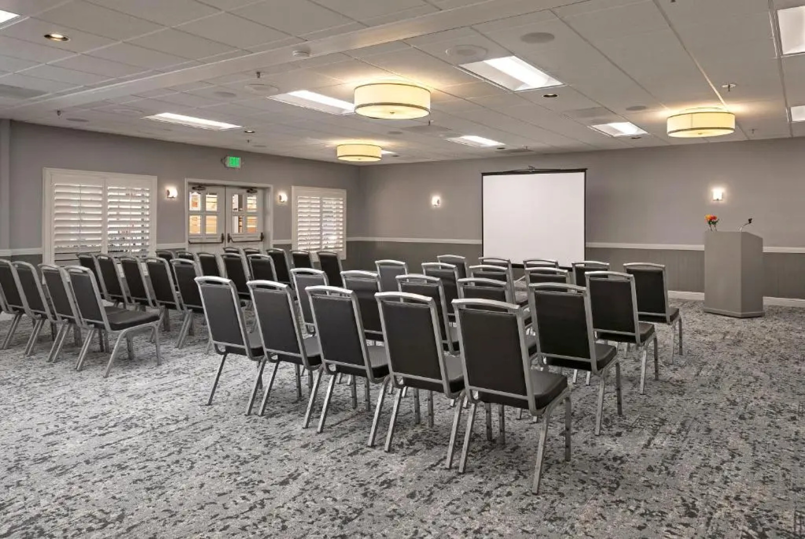 Seacliff Inn Aptos, Tapestry Collection by Hilton