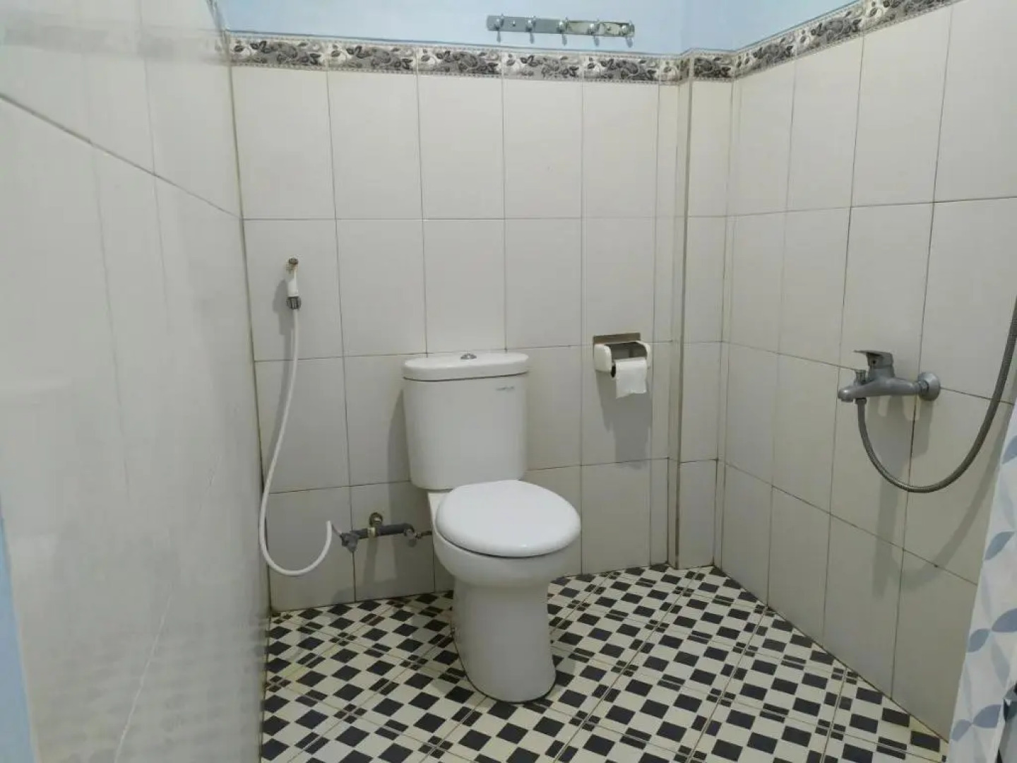 OYO 2423 Hotel Tubalong Taliwang Syariah