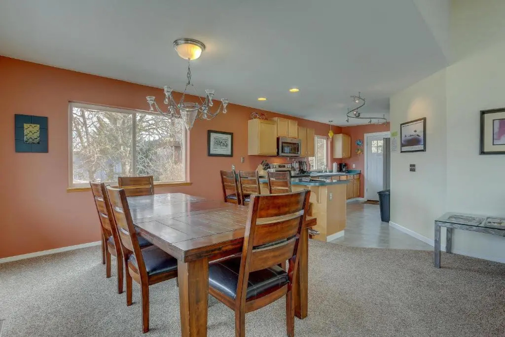 Kite Beach Lookout 3 Bedrooms 2 Bathrooms Home