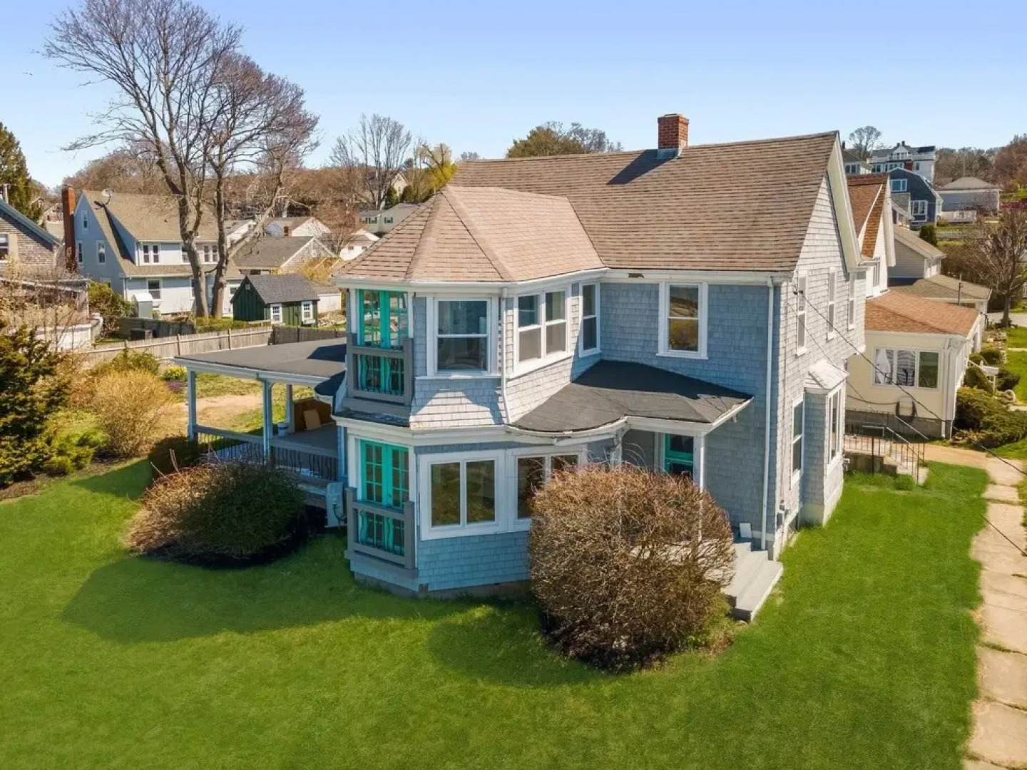 Spacious Coastal Tiverton Waterfront Getaway 3 Bedroom Cottage By Redawning