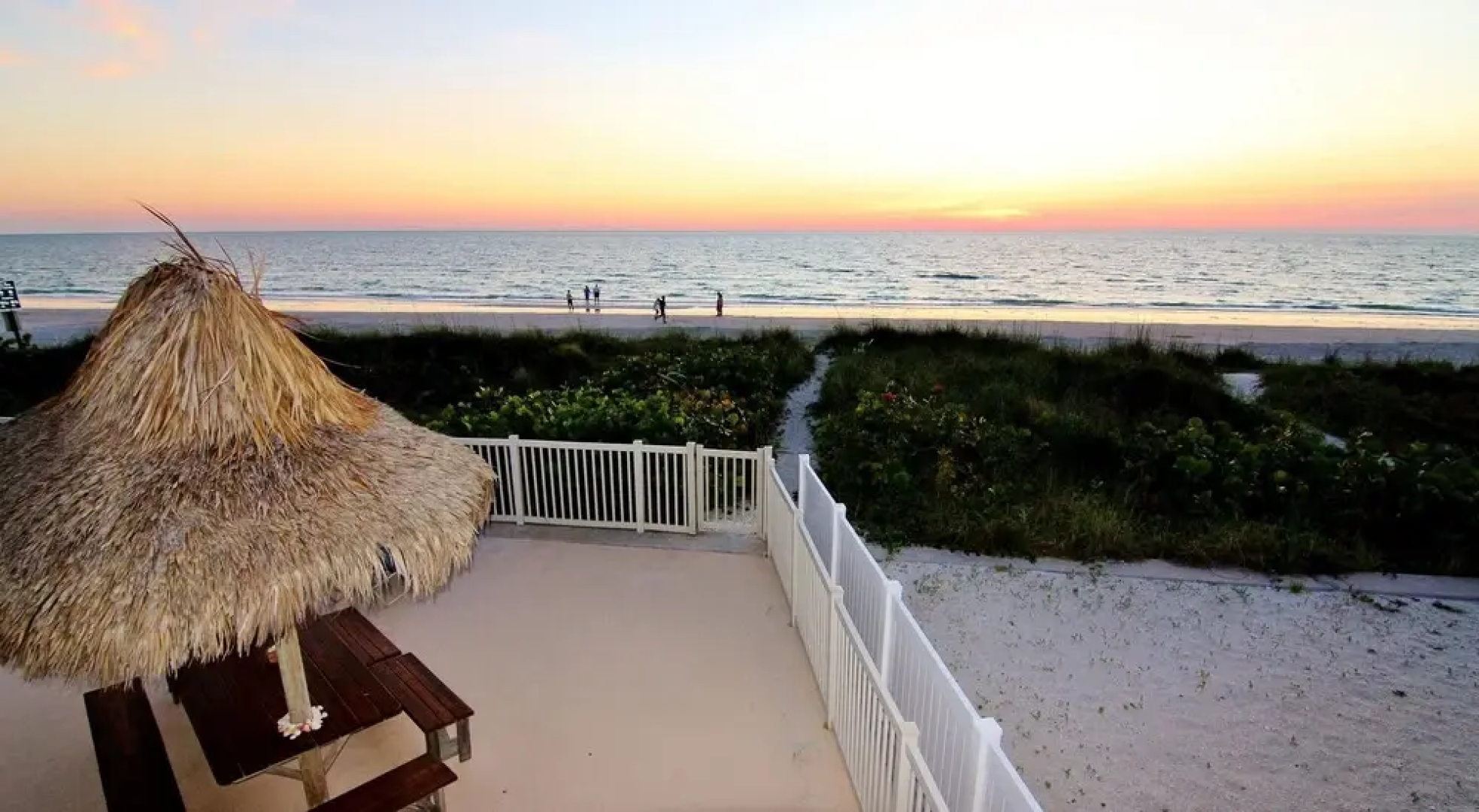 Chateau Condominiums by Teeming Vacation Rentals