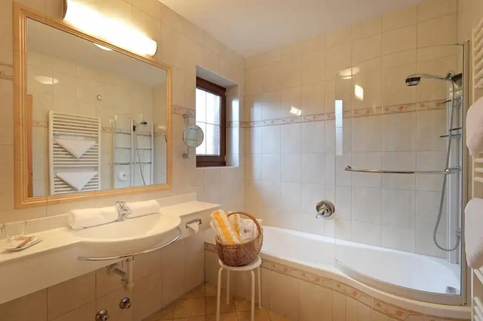 Apparthotel Ederfeld