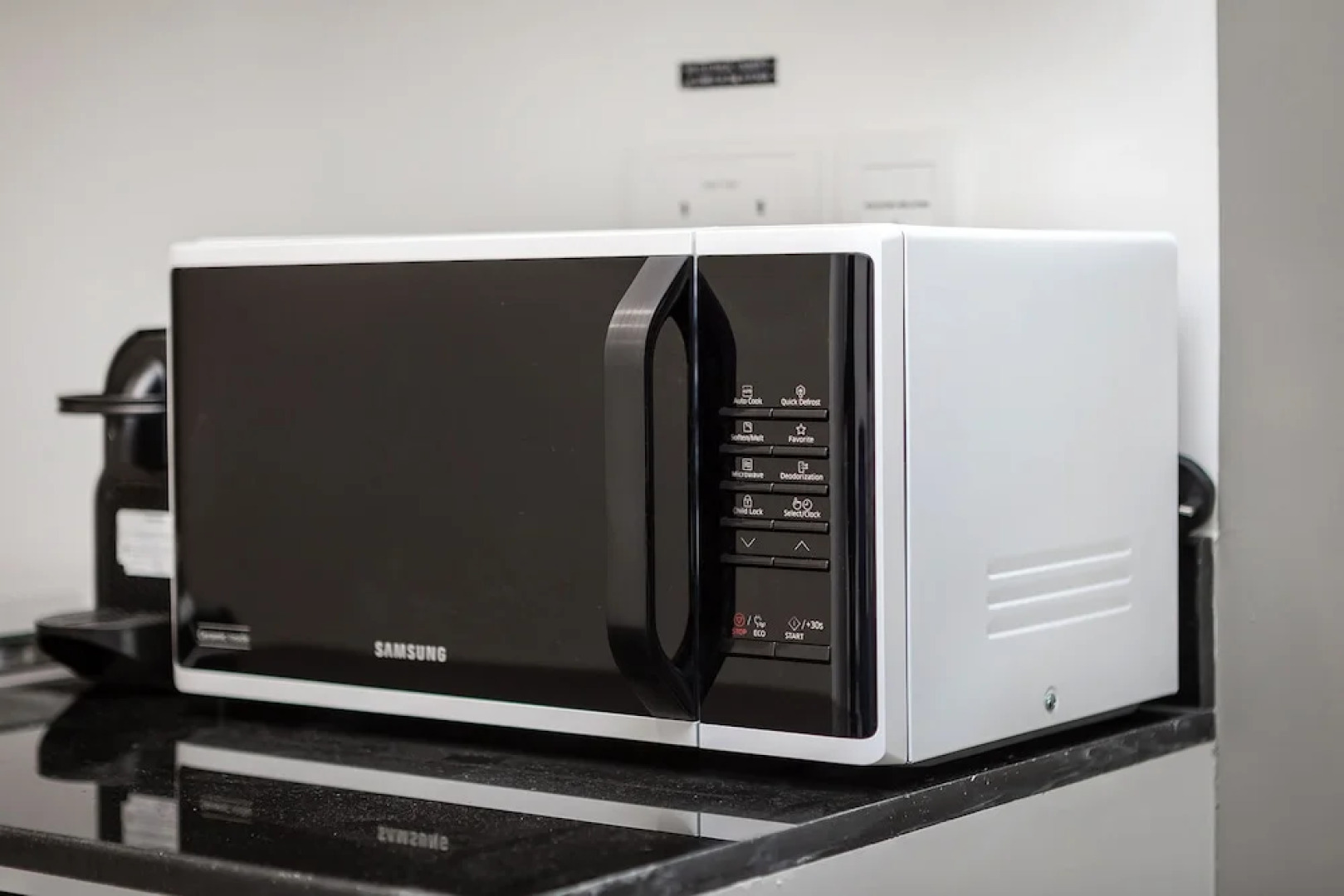 Cozy studio at DamacHills2