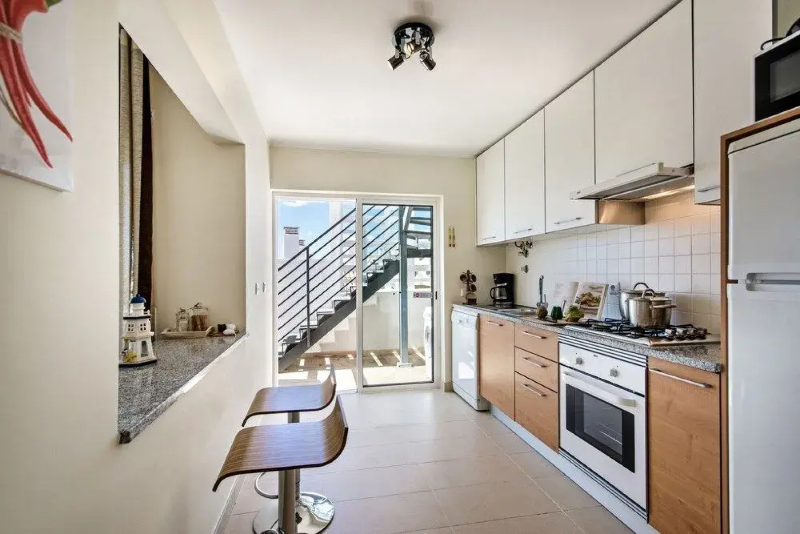 Cabanas Beach Club by MarsAlgarve