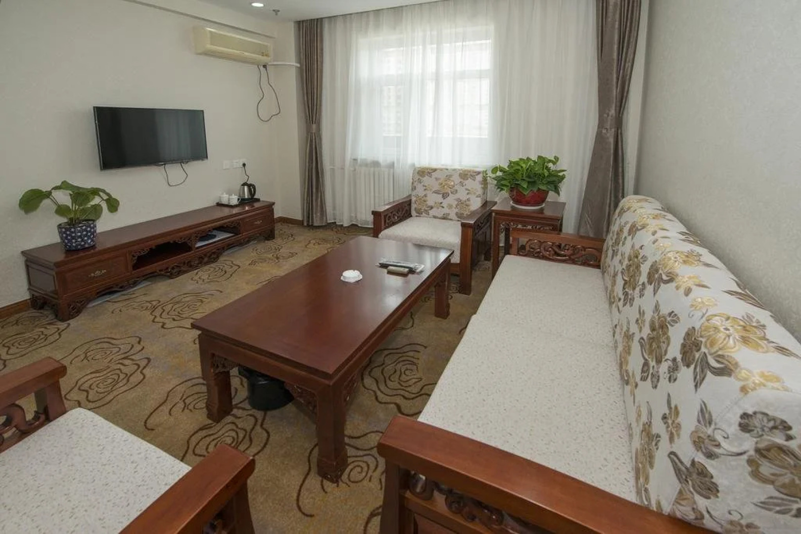 Weihai Lanxing Holiday Hotel