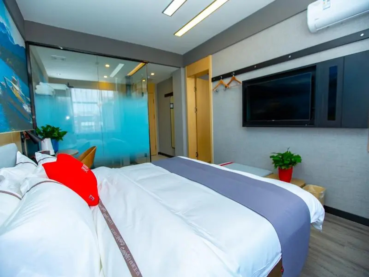 Thank Inn Xinjiang Changji Fukang City Youseyuan