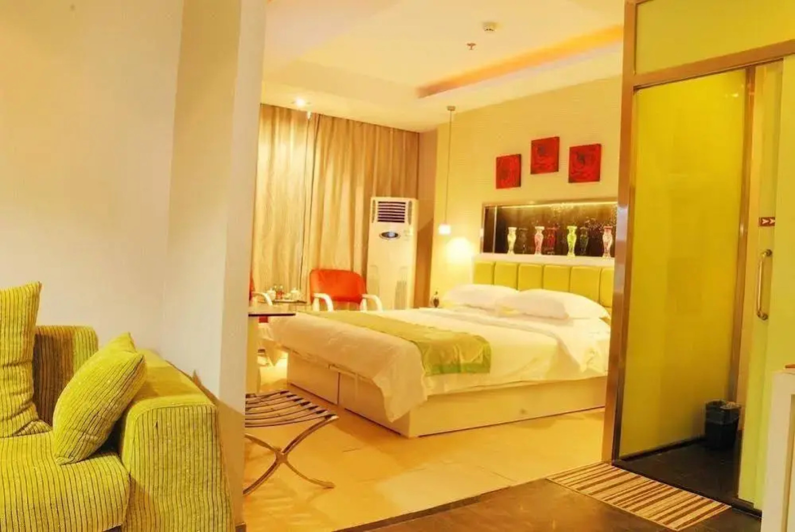 Tianlun Huangchao Fashion Hotel