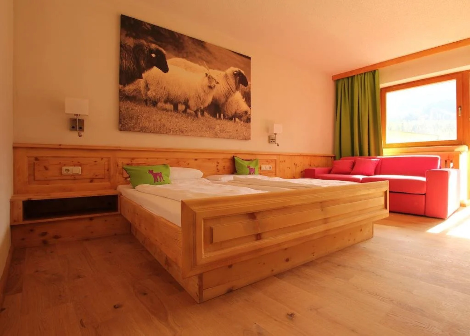 Hotel Family Alm Tirol