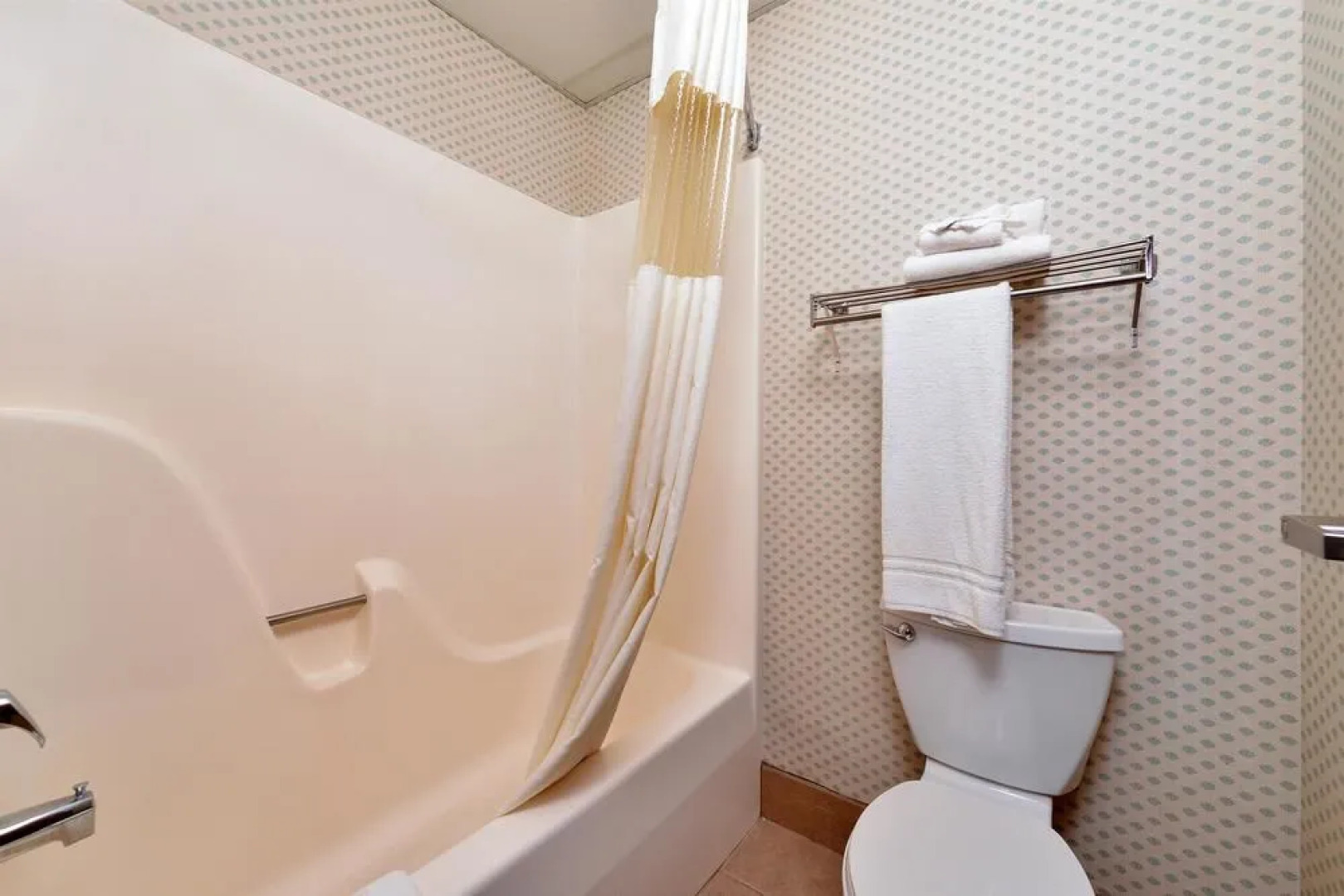 Americas Best Value Inn & Suites