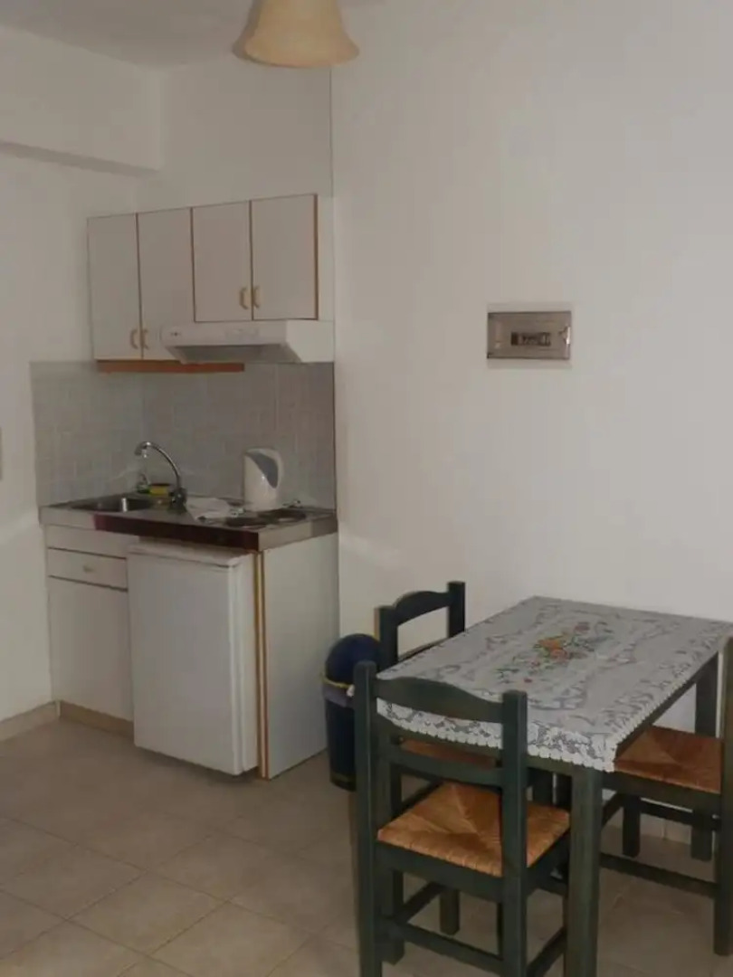 Atlas Studios & Apartments